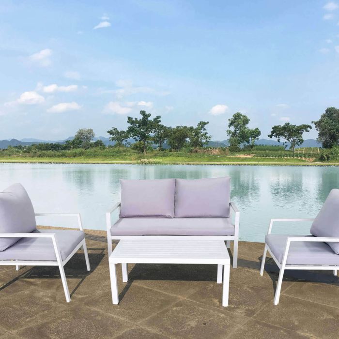 Conjunto de muebles de jardín compuesto por un sofá dos sillones con cojines y mesa color blanco mod. Helsinki main product photo